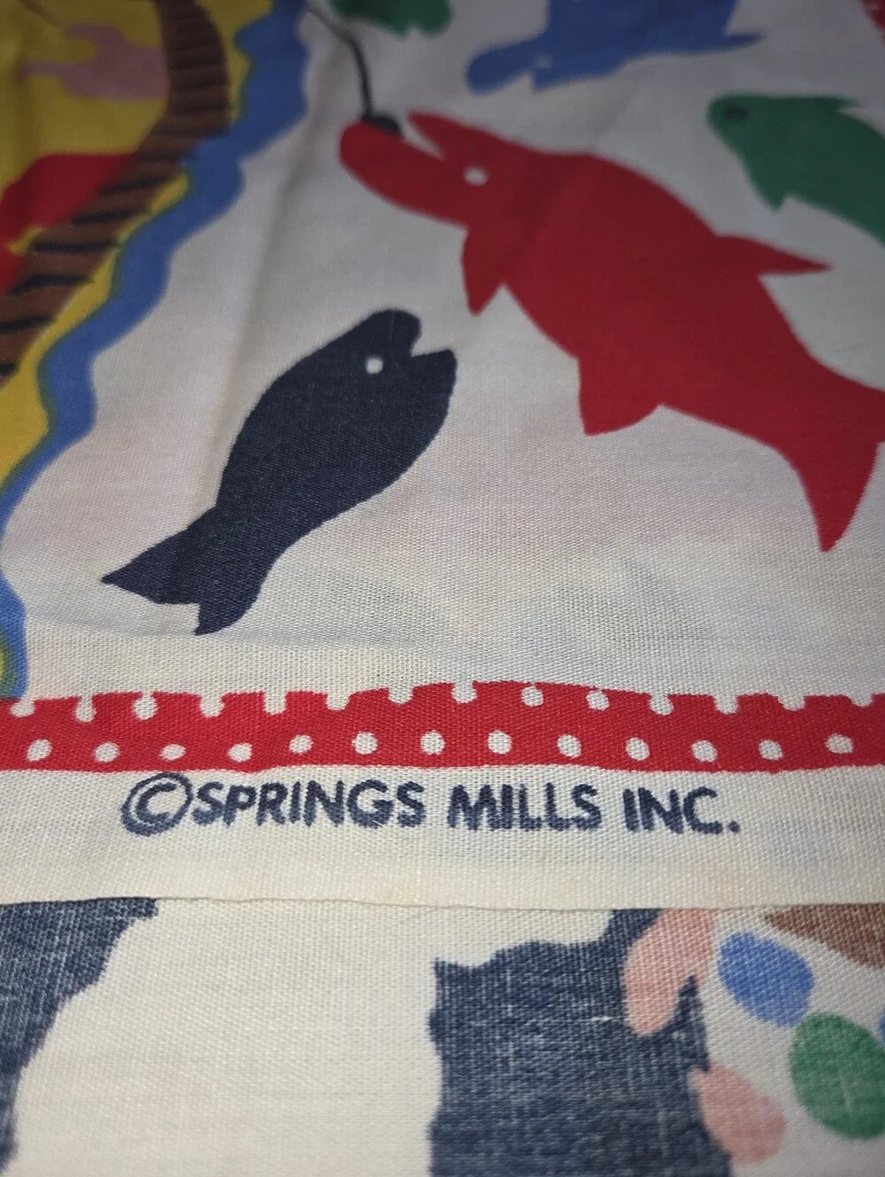 Vintage Spring Mills Farm Sewing Quilting Fake Quilt Cotton Fabric